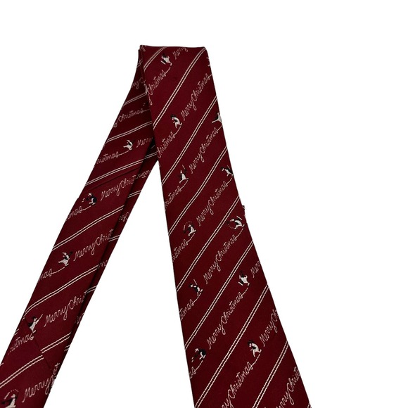 RED MERRY CHRISTMAS HOLIDAY PENGUIN ALL OVER PRINT MEN’S TIE - Picture 3 of 4